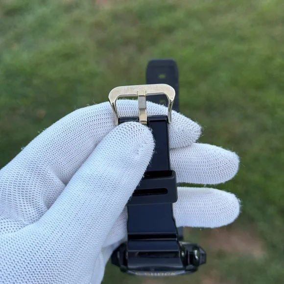 G-SHOCK Black and Gold Digital Watch men’s